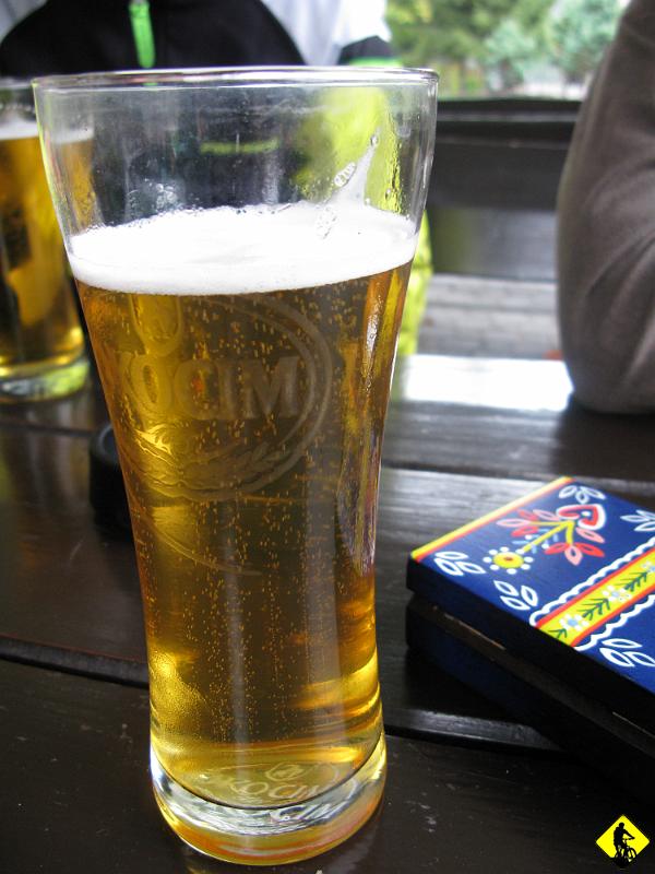 foto 009.jpg - W Szczawnicy zatrzymujemy się na małe piwko. Mamy dużo czasu.